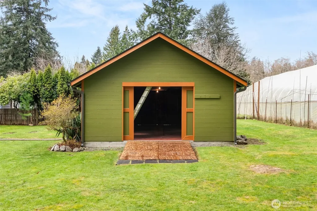 1912 Elliott Avenue NW Olympia WA 98502
