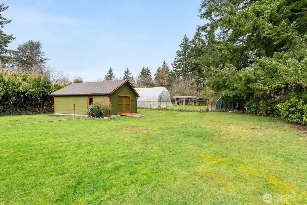1912 Elliott Avenue NW Olympia WA 98502