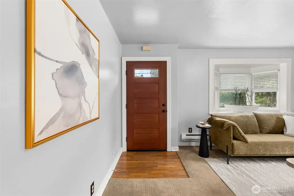 1912 Elliott Avenue NW Olympia WA 98502