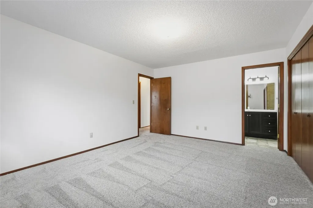 608 Anchor Place Selah WA 98942