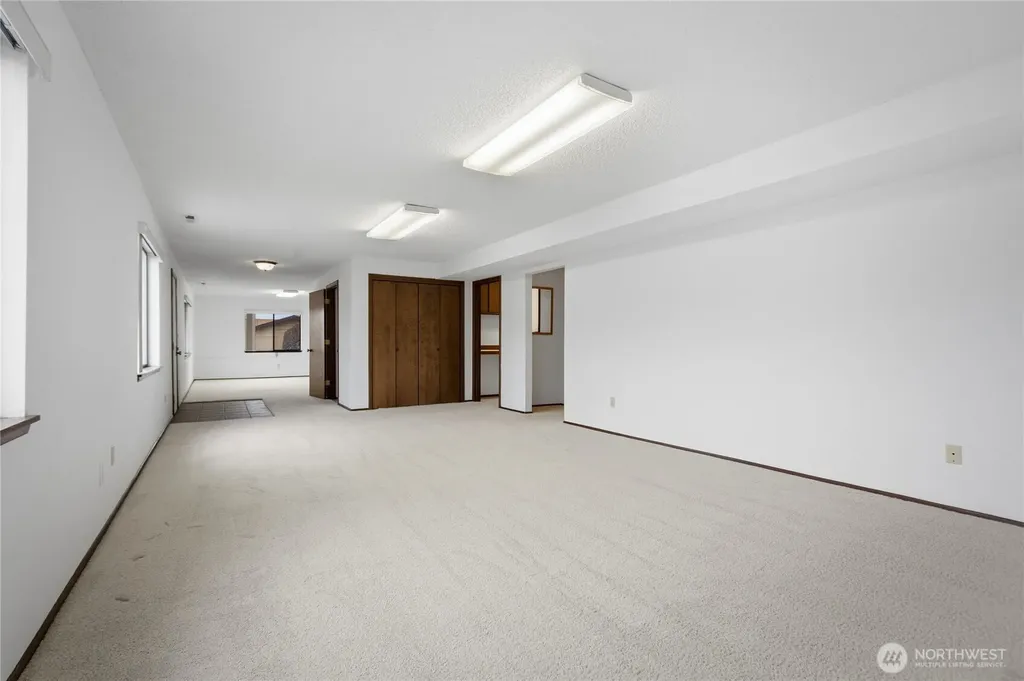 608 Anchor Place Selah WA 98942