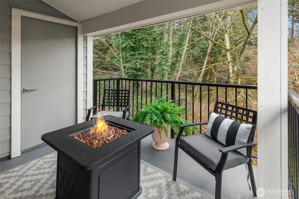 12023 NE 204th Place Bothell WA 98011