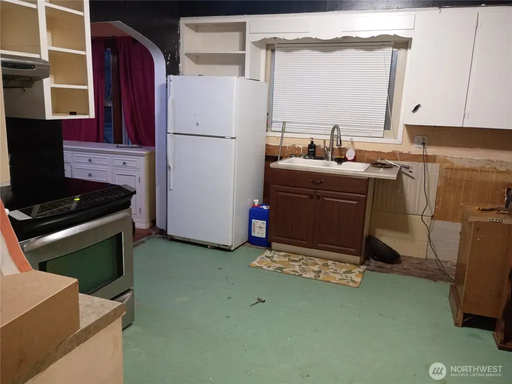 20968 Broadway Street Conway WA 98238
