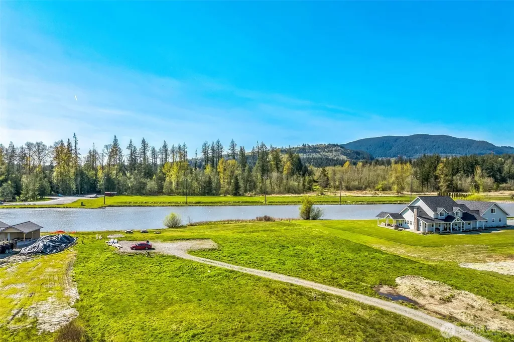 18177 Bow Lake Lane Bow WA 98232