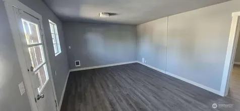 616 Columbia Avenue Bridgeport WA 98813