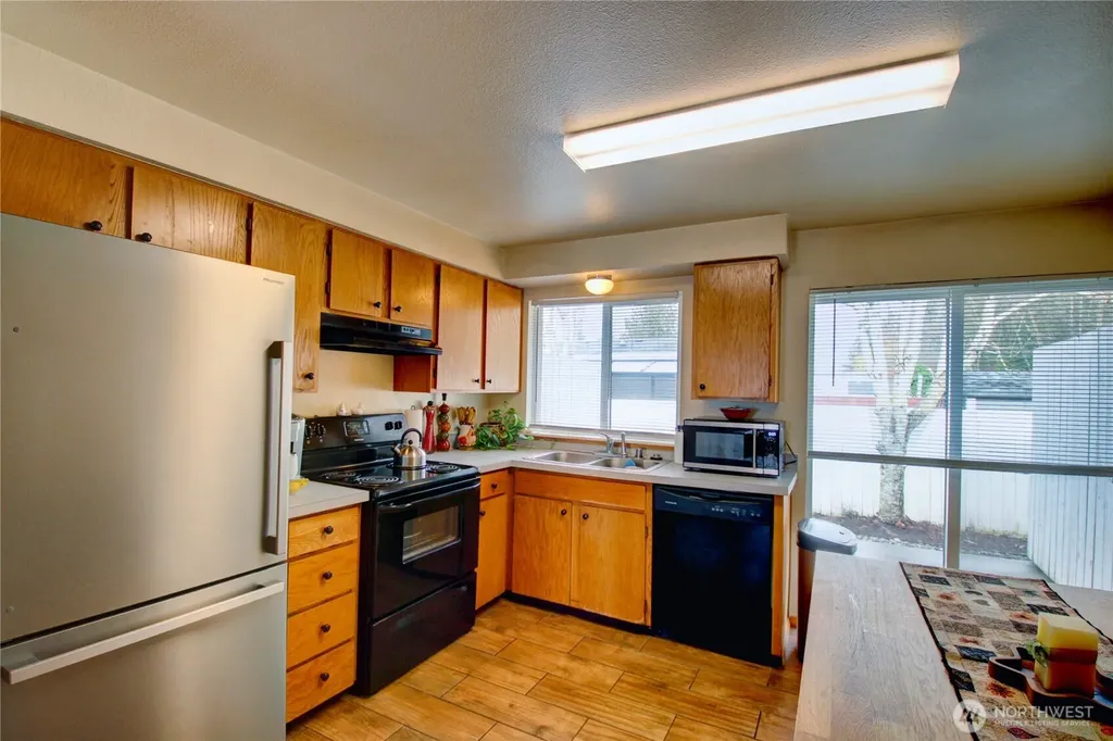 811 S Laventure Road Mount Vernon WA 98274