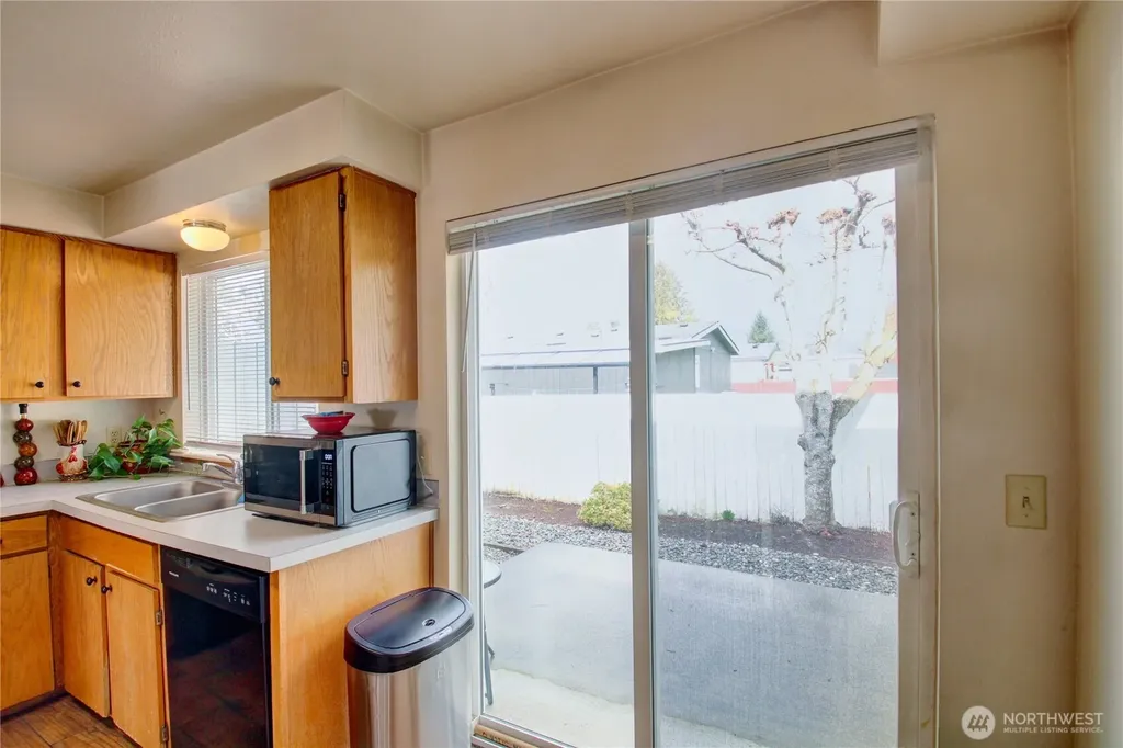 811 S Laventure Road Mount Vernon WA 98274