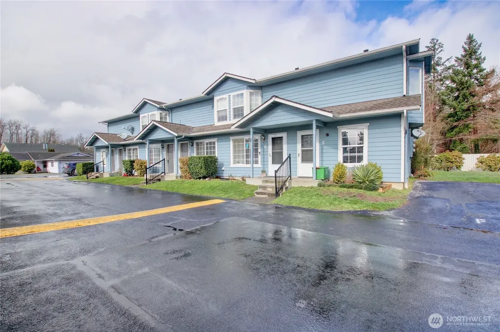 811 S Laventure Road Mount Vernon WA 98274