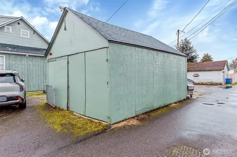 621 Houser Way S Renton WA 98057