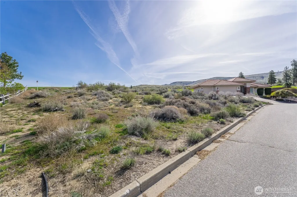 304 Desert View Place Orondo WA 98843