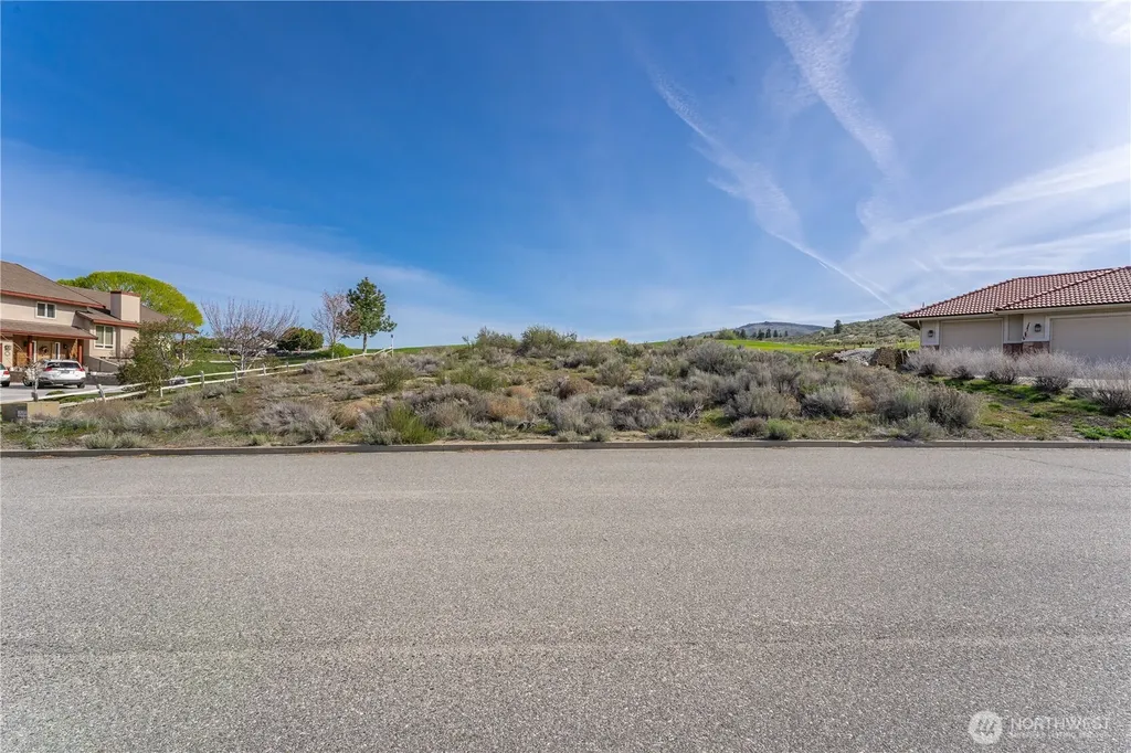 304 Desert View Place Orondo WA 98843