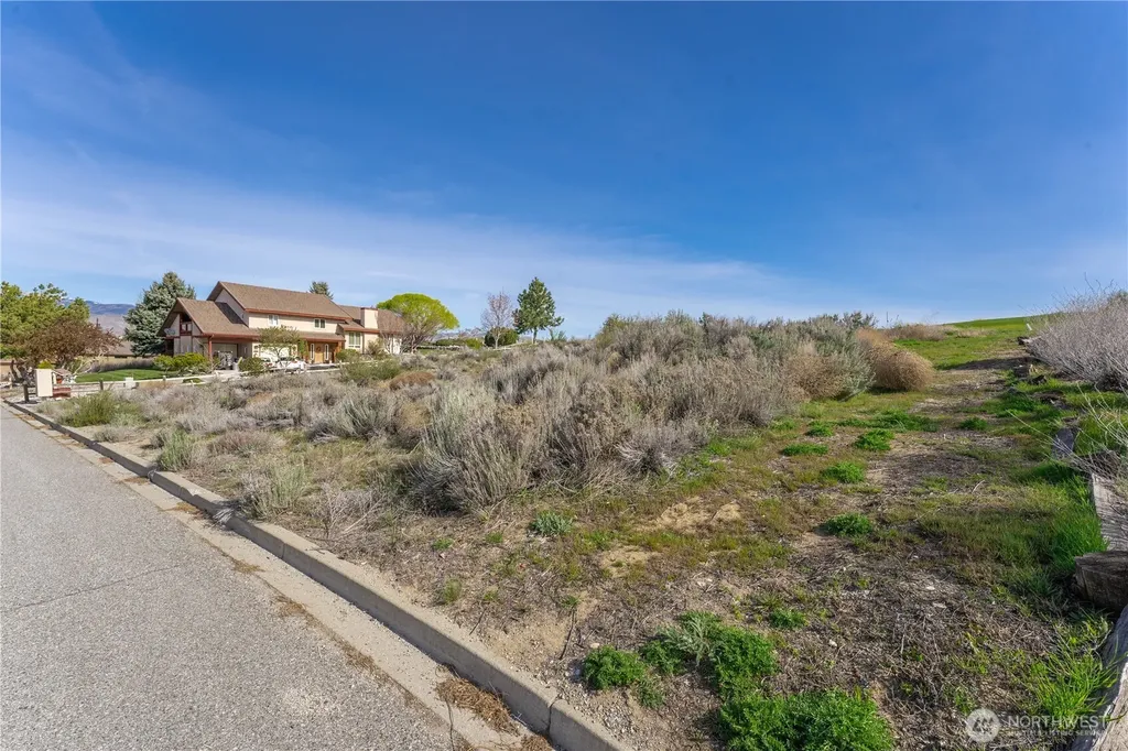 304 Desert View Place Orondo WA 98843