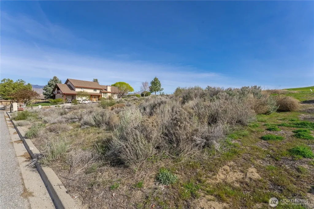 304 Desert View Place Orondo WA 98843