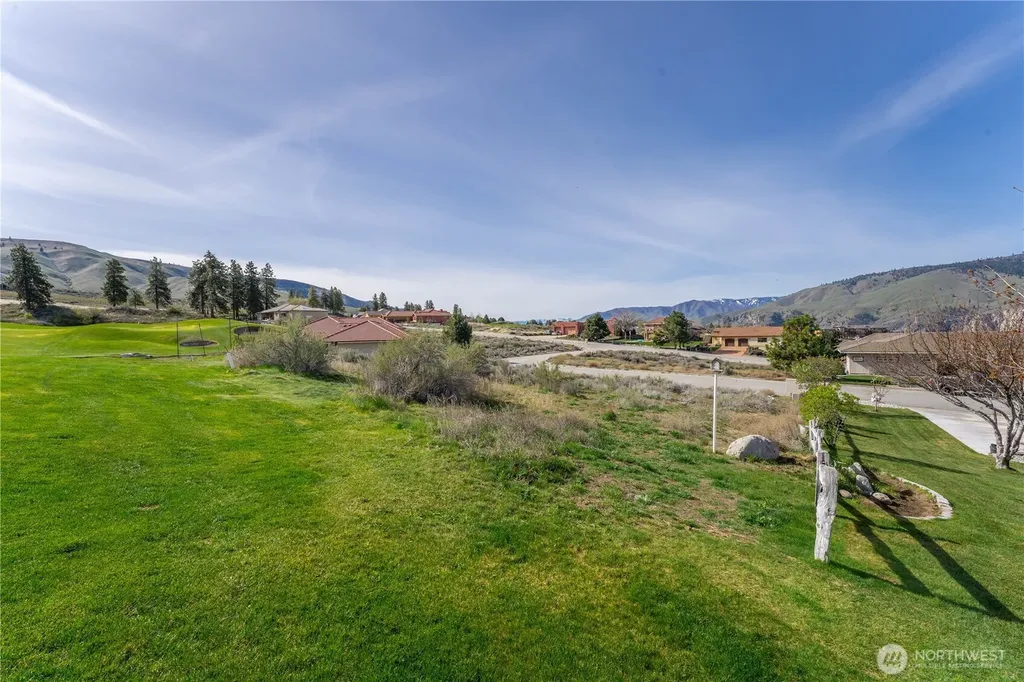 304 Desert View Place Orondo WA 98843