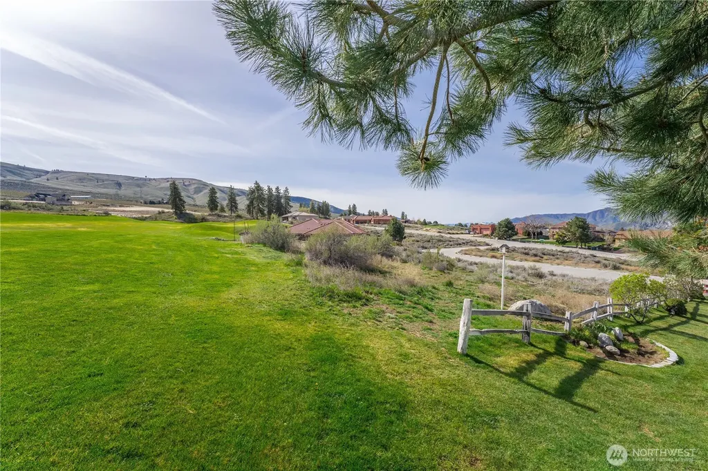 304 Desert View Place Orondo WA 98843