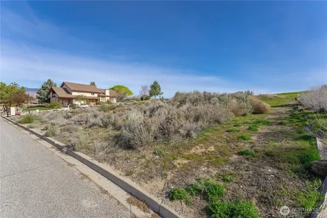 304 Desert View Place Orondo WA 98843