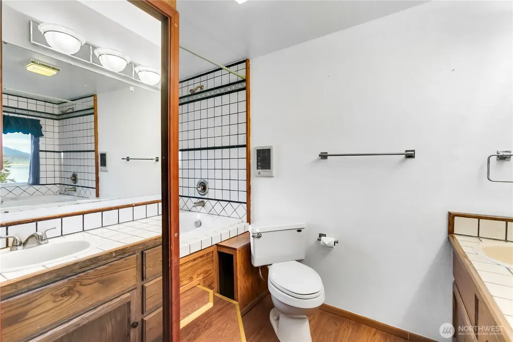 12001 Seabeck Highway NW Seabeck WA 98380