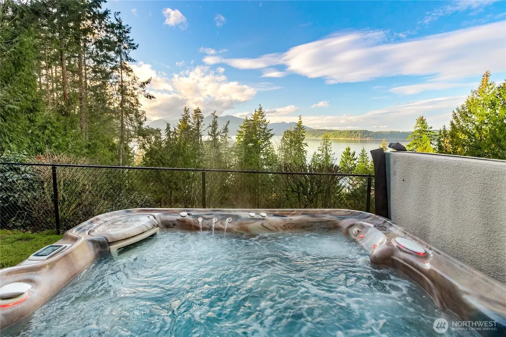 12001 Seabeck Highway NW Seabeck WA 98380