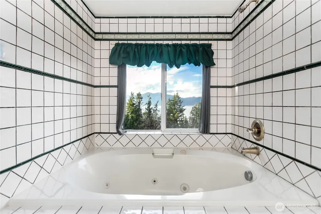 12001 Seabeck Highway NW Seabeck WA 98380