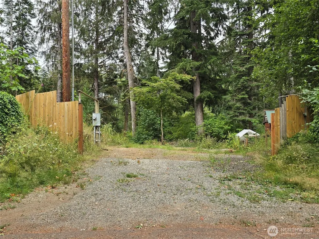 351 W Haven Drive Elma WA 98541
