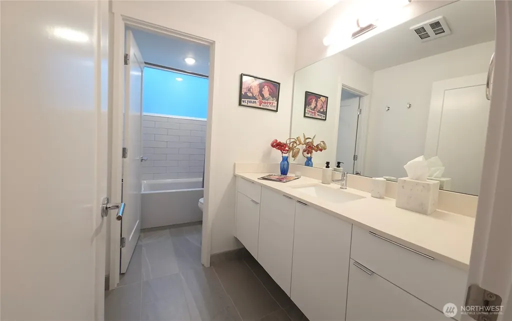 1524 13th Avenue S Seattle WA 98144