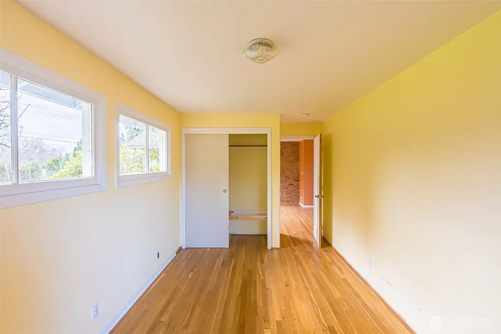 7171 Old Olympic Highway Sequim WA 98382