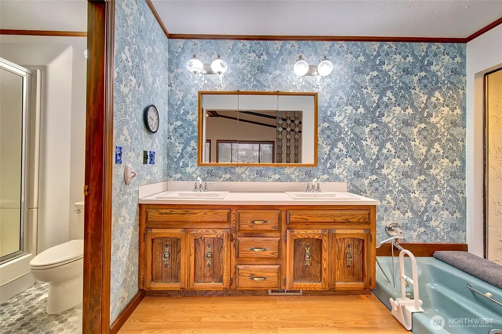 5008 169th Street SE Bothell WA 98012