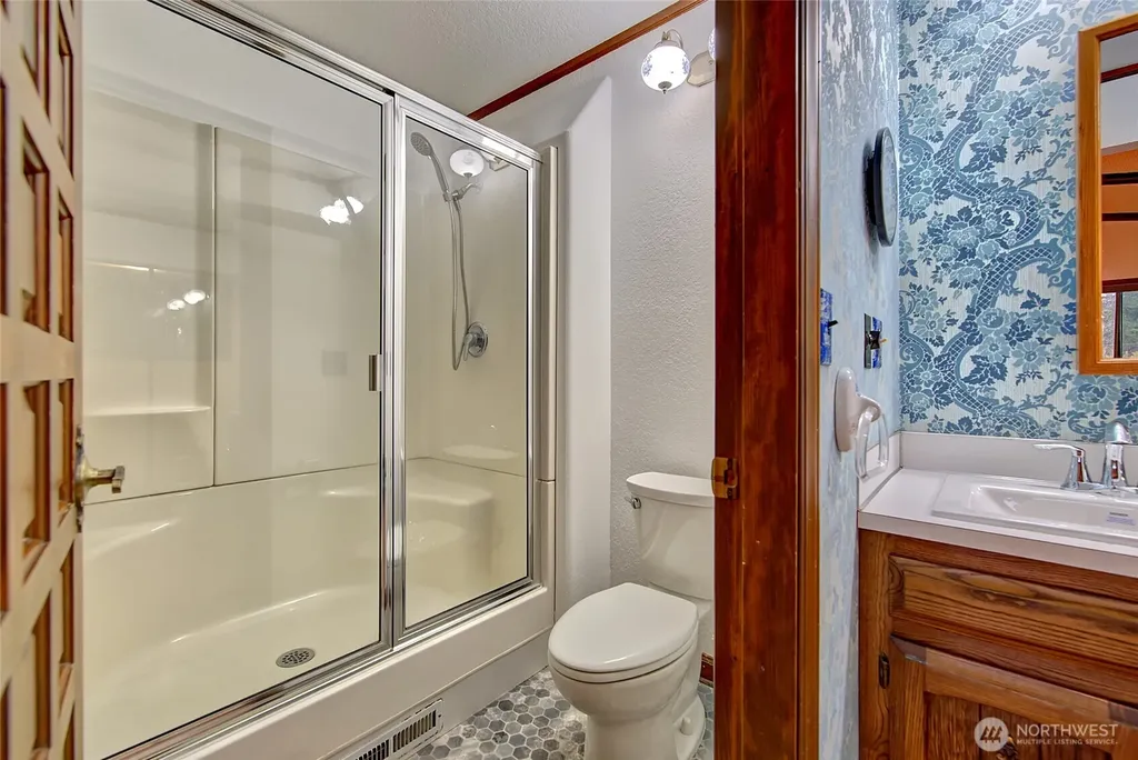 5008 169th Street SE Bothell WA 98012