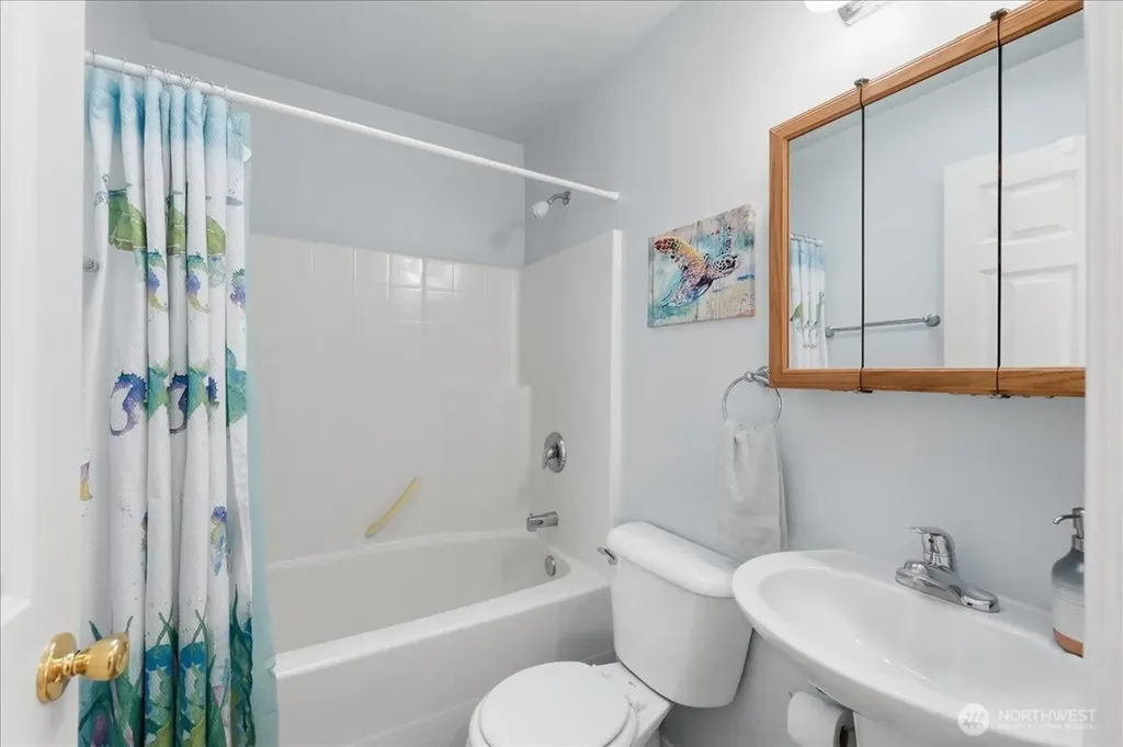 7205 E G Street Tacoma WA 98404