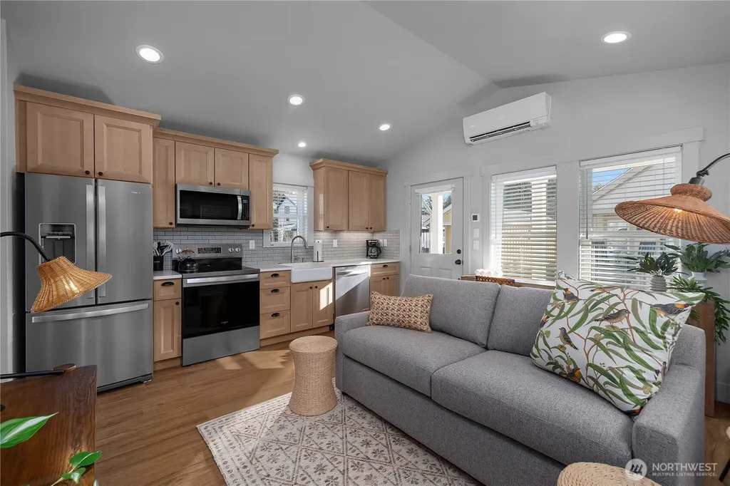 40 Bungalow Loop Pacific Beach WA 98571