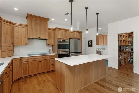 87 Burma Road Methow WA 98834