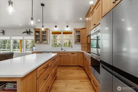 87 Burma Road Methow WA 98834