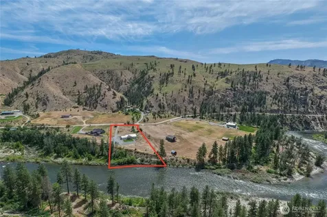 87 Burma Road Methow WA 98834