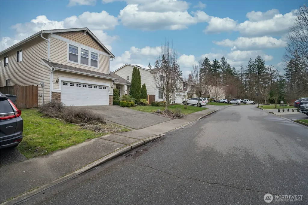 4729 Okanogan Drive SE Port Orchard WA 98366
