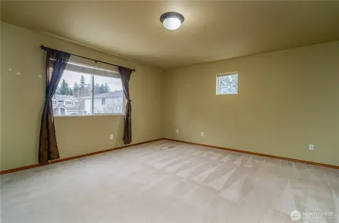 4729 Okanogan Drive SE Port Orchard WA 98366
