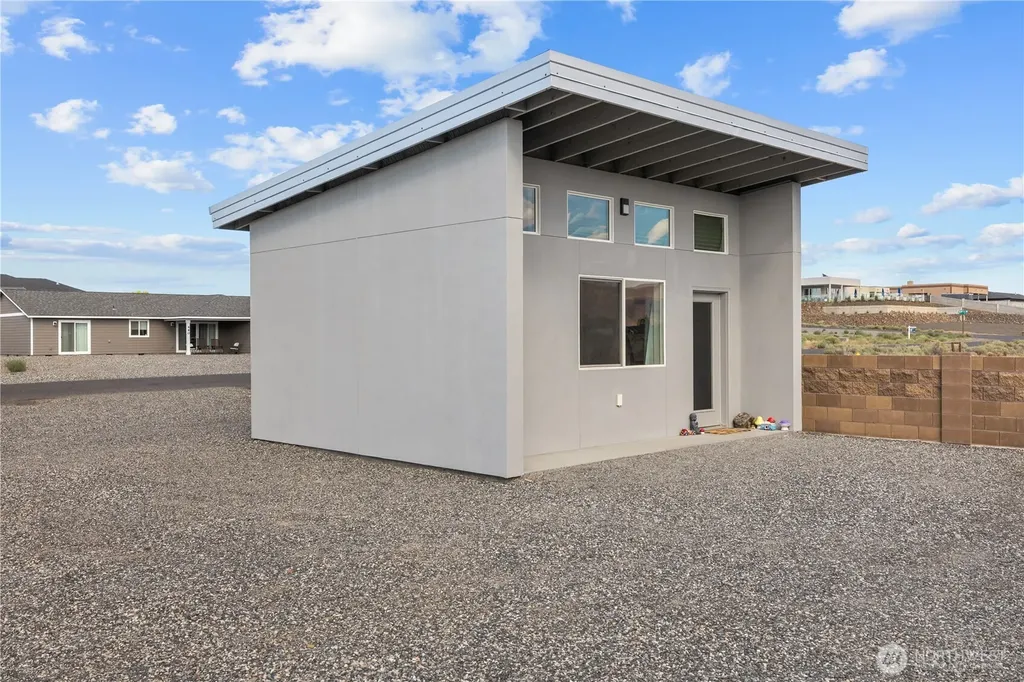 439 Airport Way SW Mattawa WA 99349