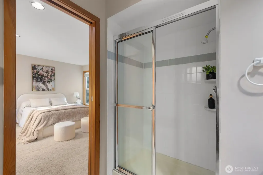 3200 Alki Avenue SW Seattle WA 98116