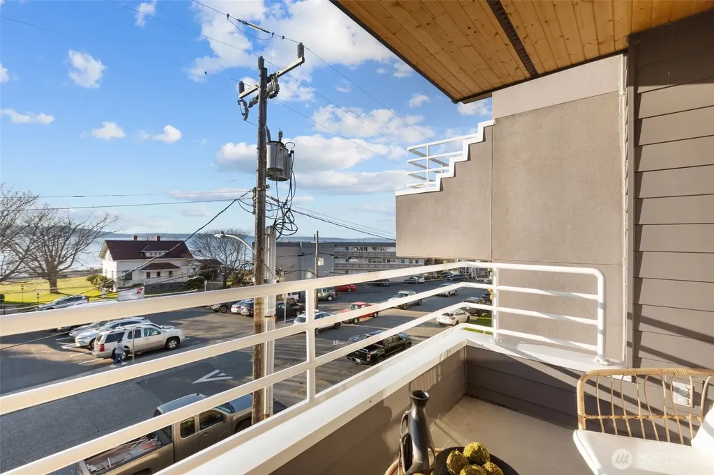3200 Alki Avenue SW Seattle WA 98116
