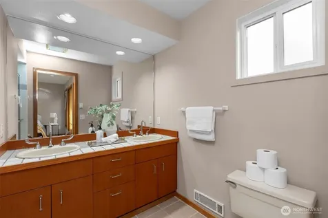 3200 Alki Avenue SW Seattle WA 98116