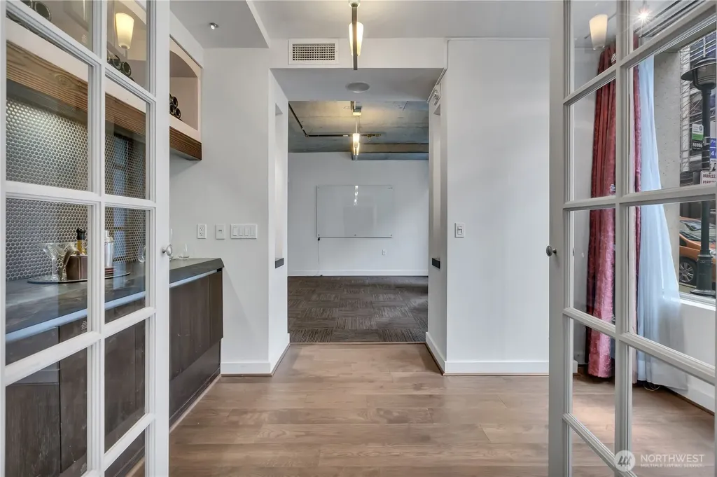 900 Lenora Street Seattle WA 98121