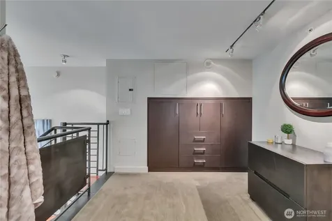 900 Lenora Street Seattle WA 98121