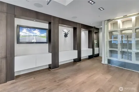 900 Lenora Street Seattle WA 98121