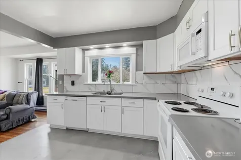 331 100th Street S Parkland WA 98444