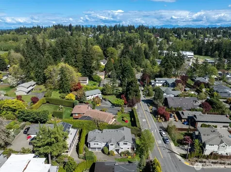 412 15th Avenue Kirkland WA 98033