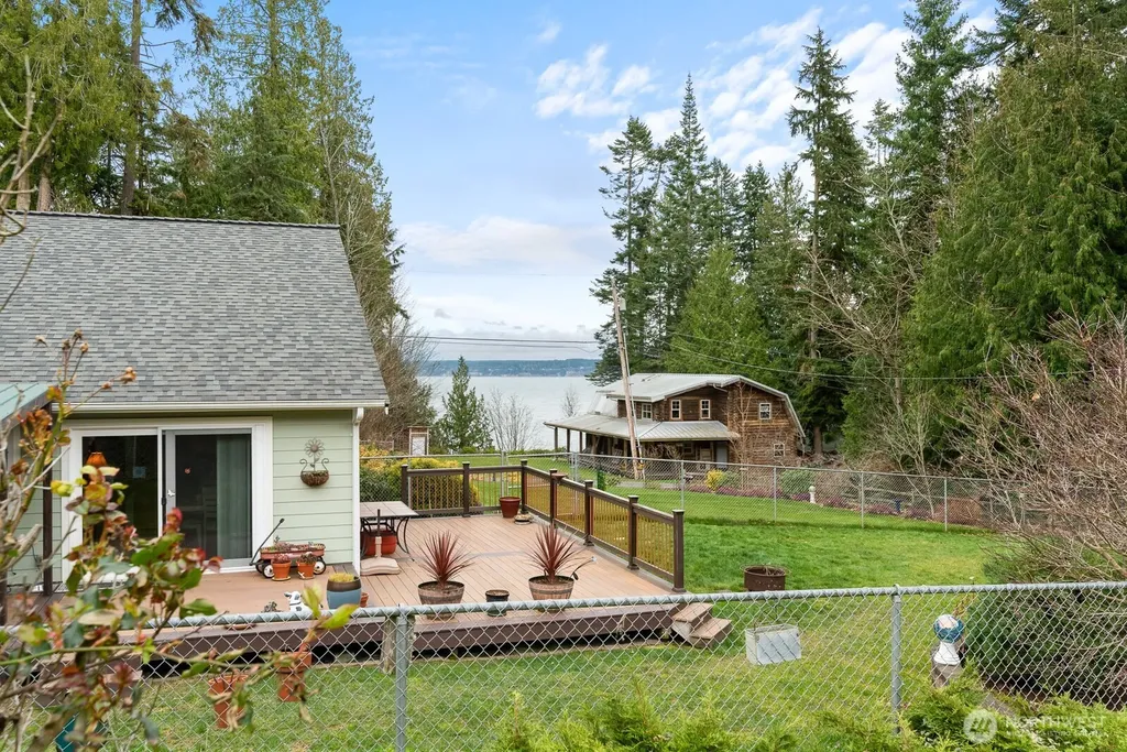 2245 SE Camano Drive Camano Island WA 98282
