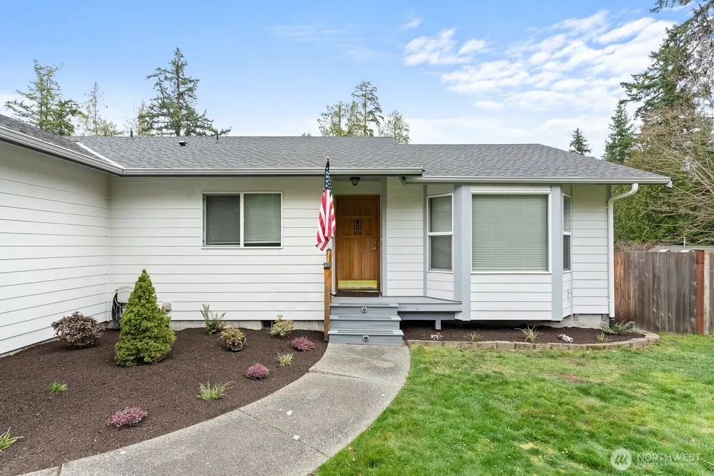 2245 SE Camano Drive Camano Island WA 98282