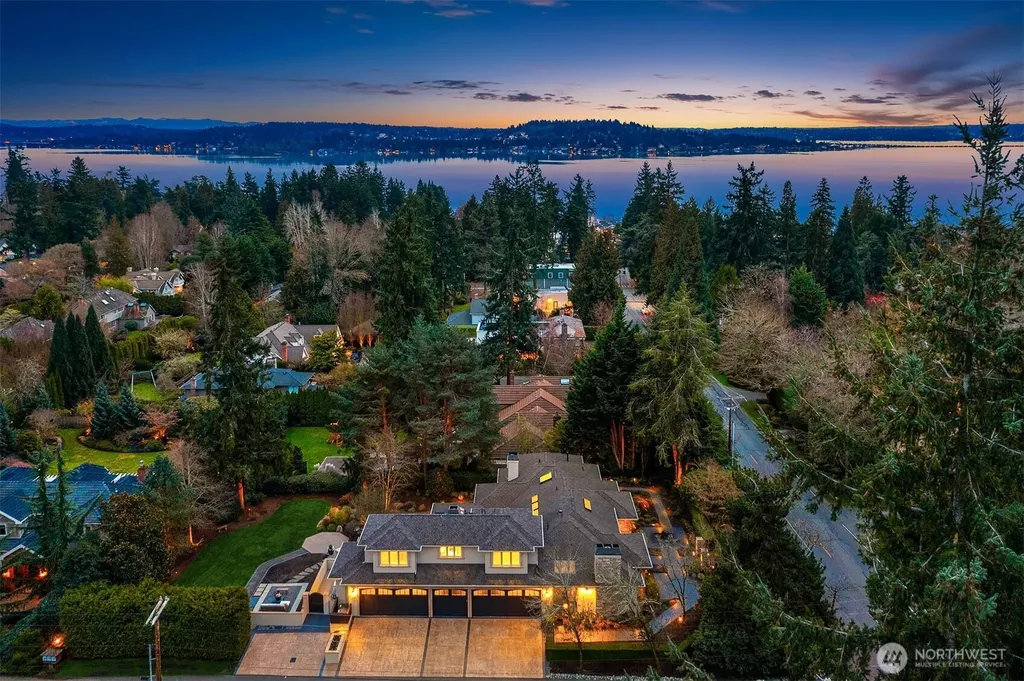 854 Evergreen Point Road Medina WA 98039