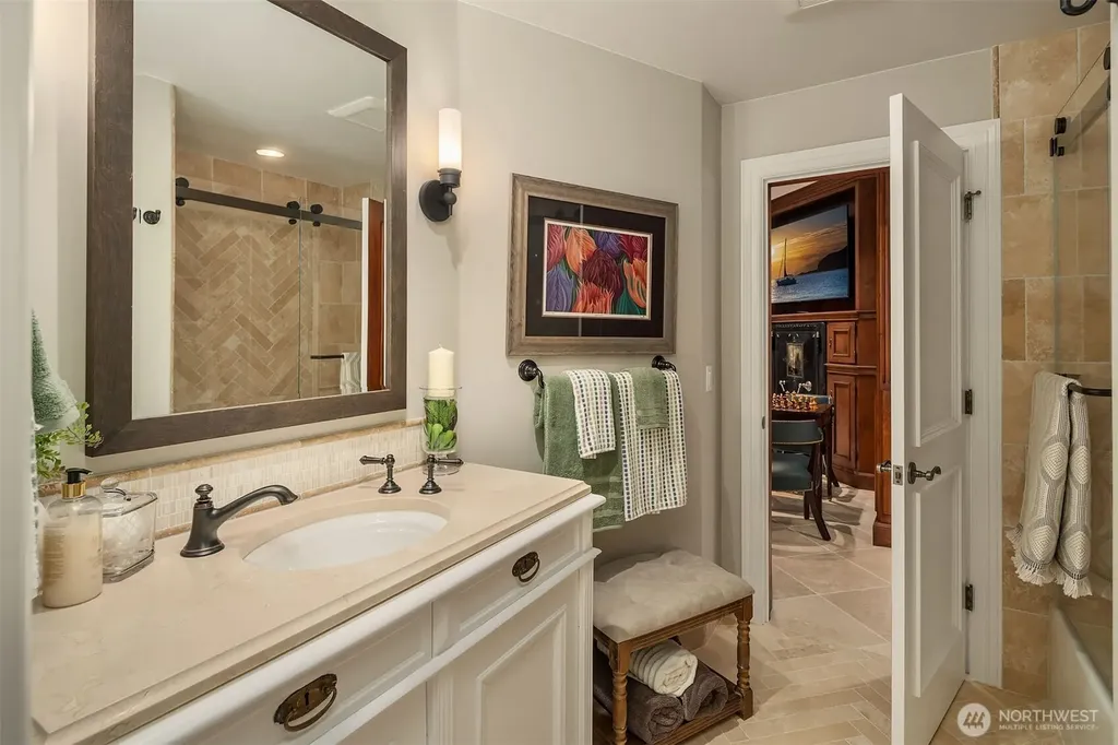 854 Evergreen Point Road Medina WA 98039