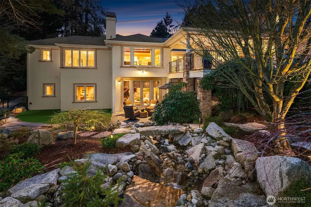 854 Evergreen Point Road Medina WA 98039