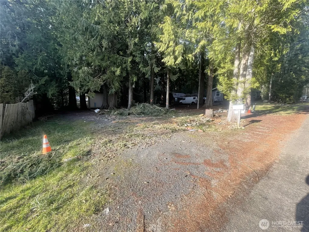 81 E Annas Way Shelton WA 98584